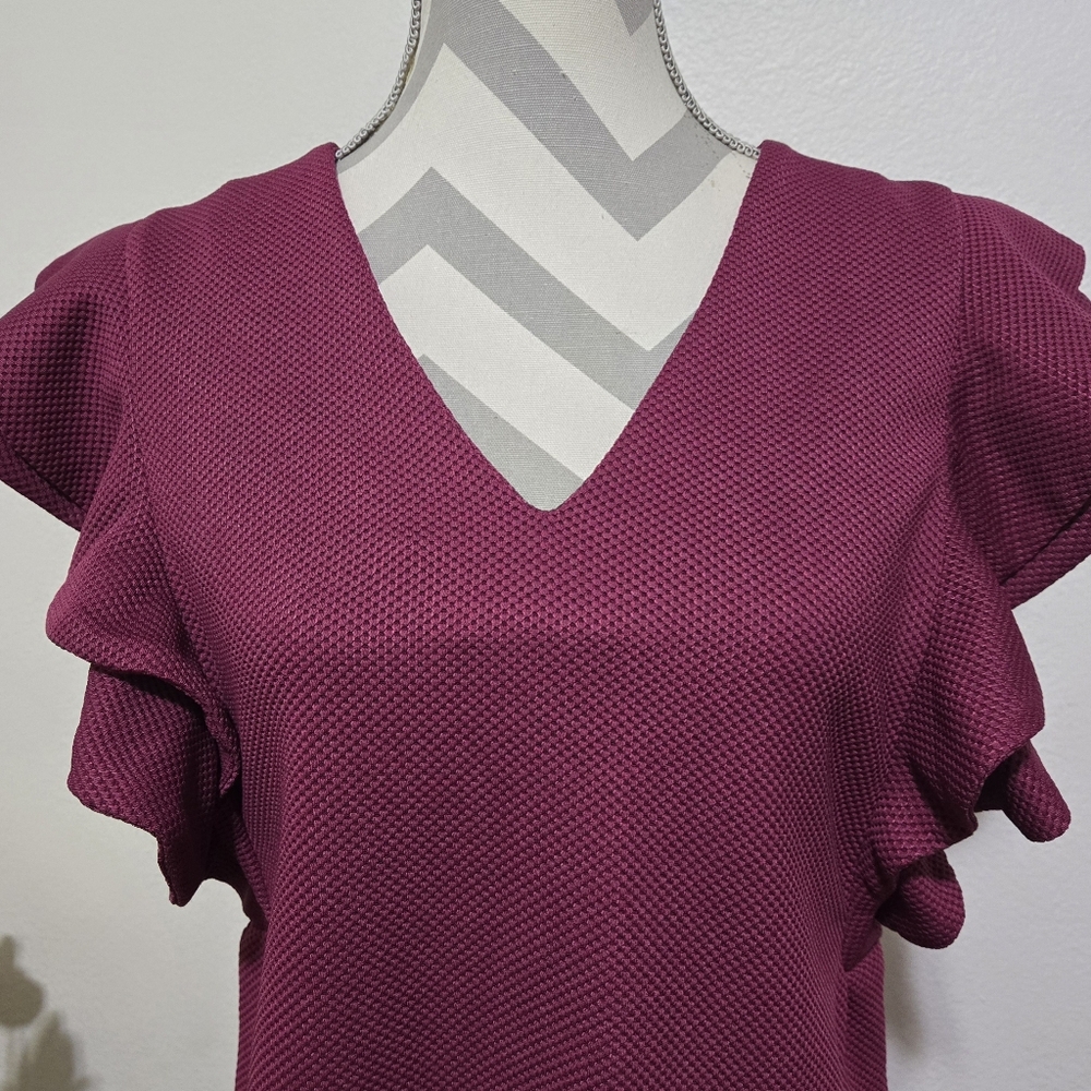 SHE + SKY Magenta Ruffle Short Sleeve V-Neck Dress Size Large - Picture 3 of 11